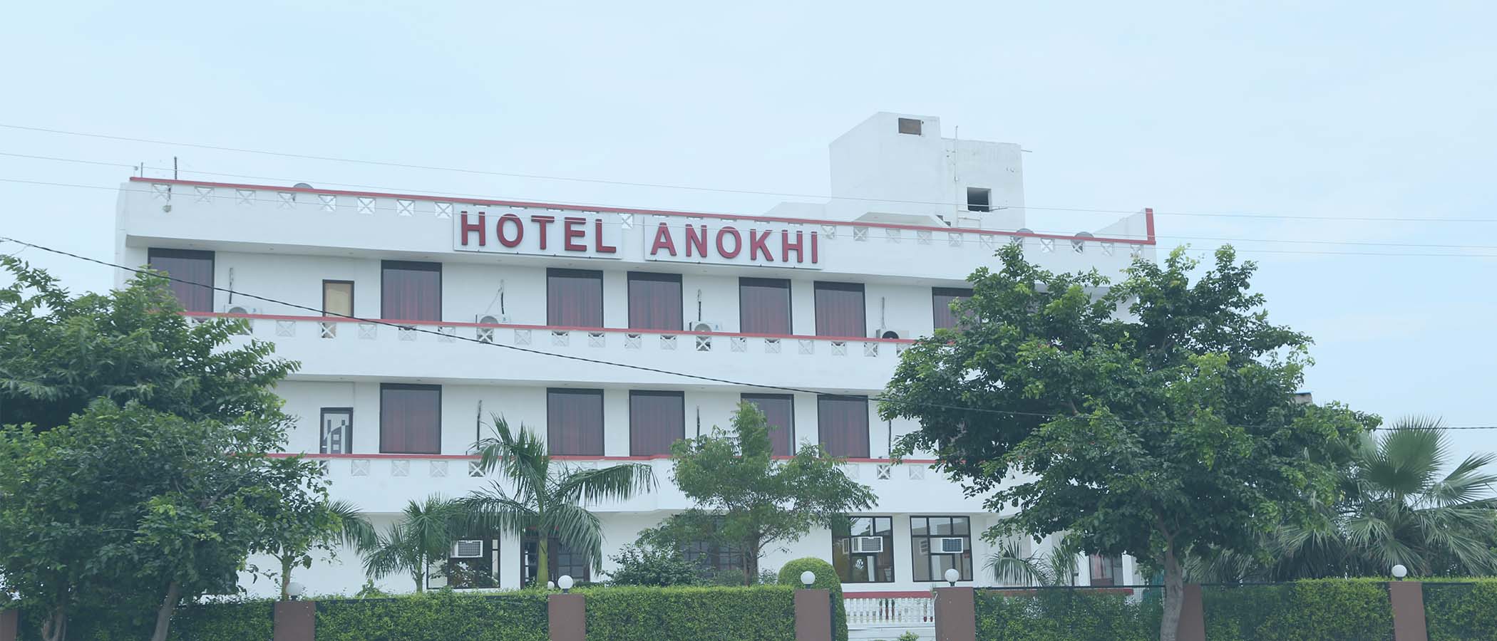 Hotel Anokhi EVERYONE IS WELCOME TO COME AND DISCOVER THE EXPERIENCE